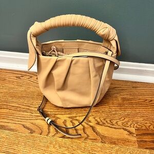 Staud Dani Pleated Leather Bucket Bag – Neutral Luxe